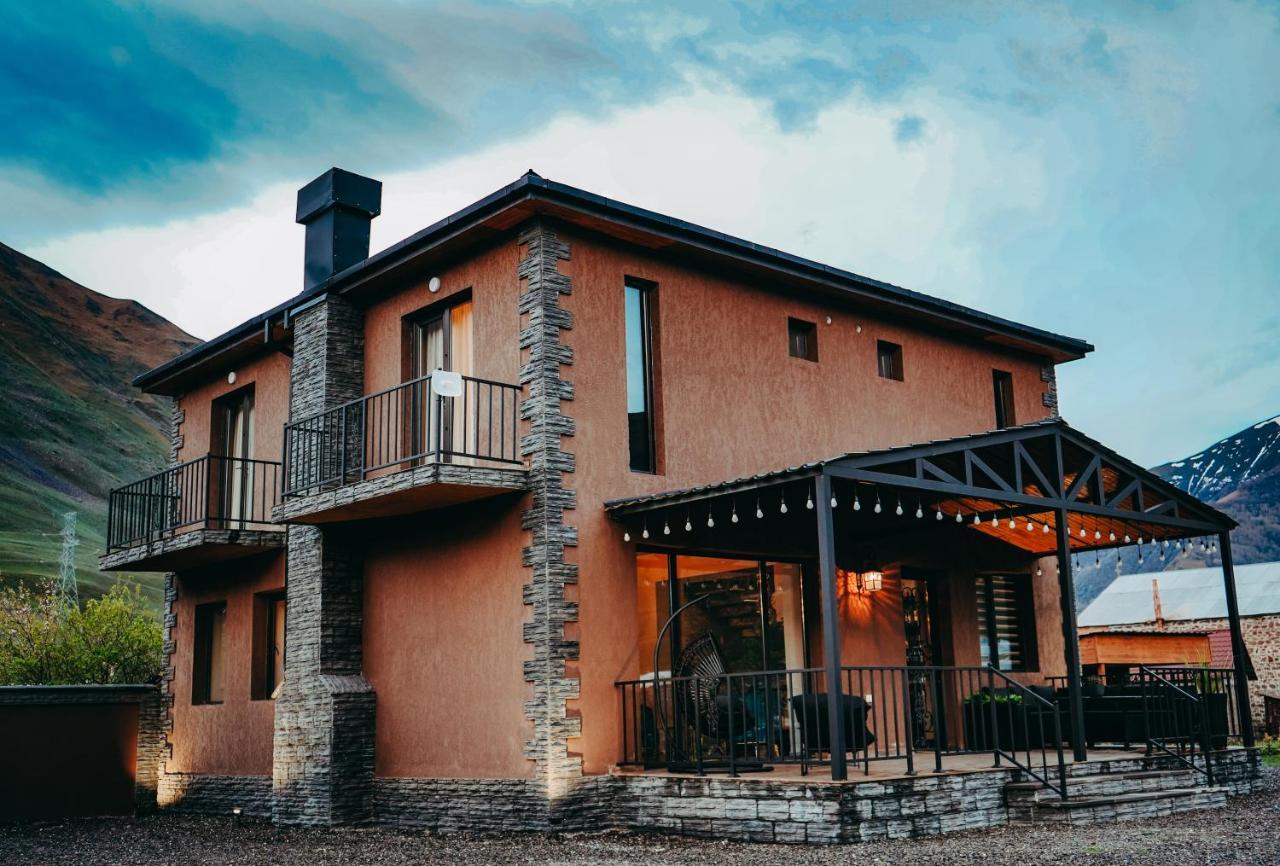 Holiday Home Степанцмінда Екстер'єр фото