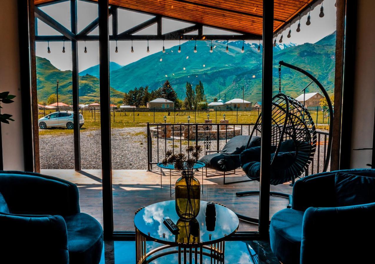 Holiday Home Степанцмінда Екстер'єр фото